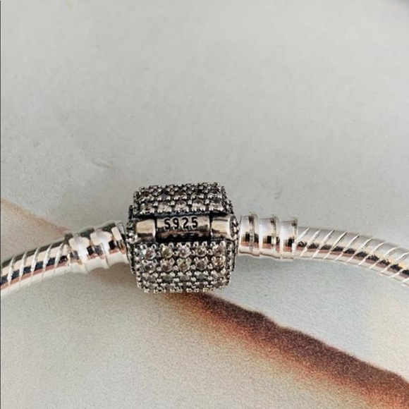 NEW! European Sterling Silver Charm Bracelet - Picture 2 of 3